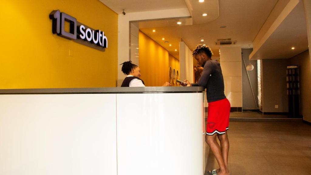 Apartment Ocean Views In South Durban
