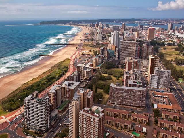 Ocean Views In South * Durban